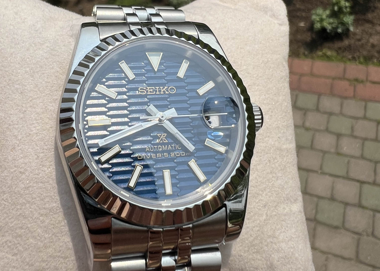 Seiko mod blue fluted dial