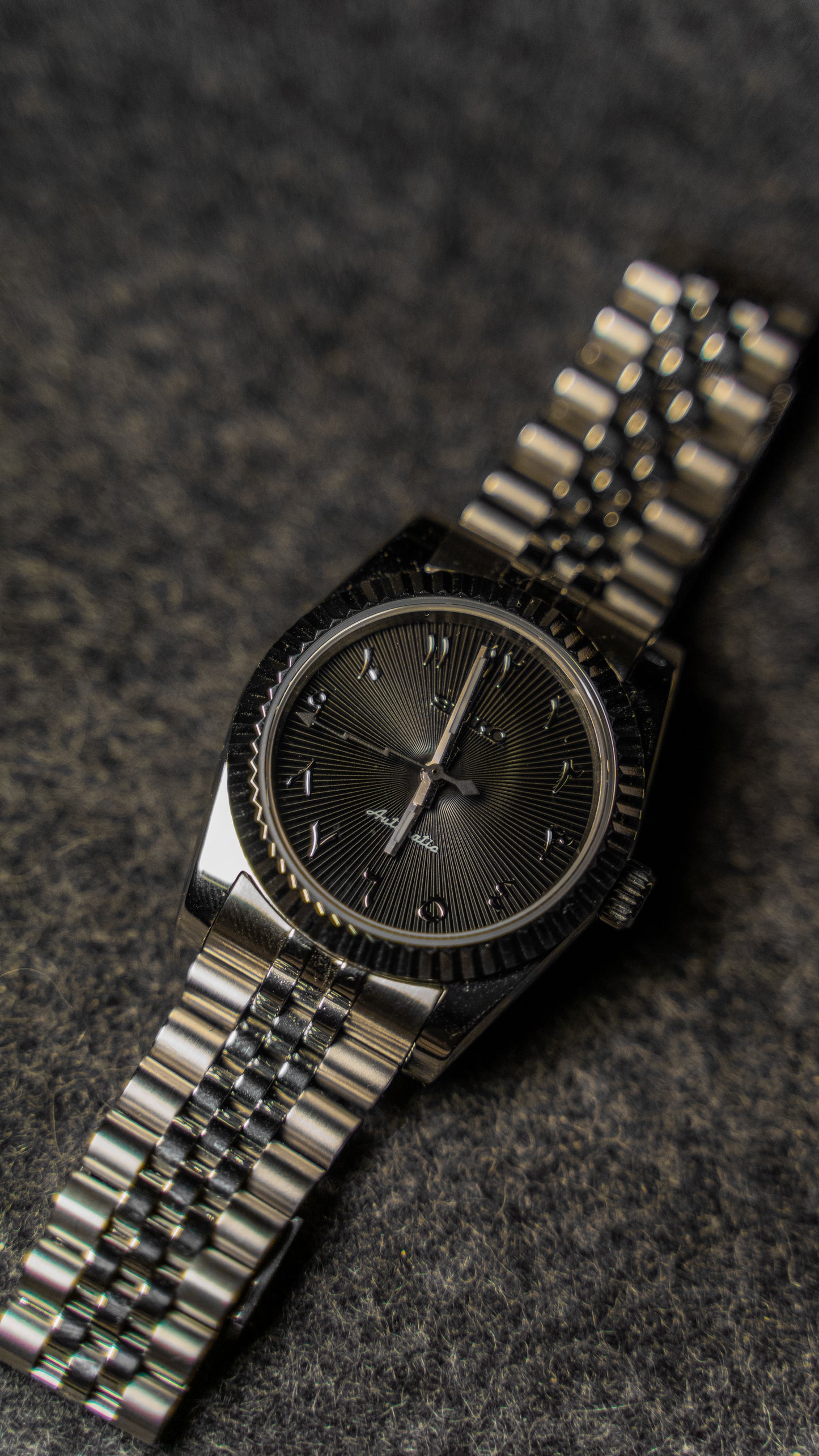 Seiko Mod textured black dial