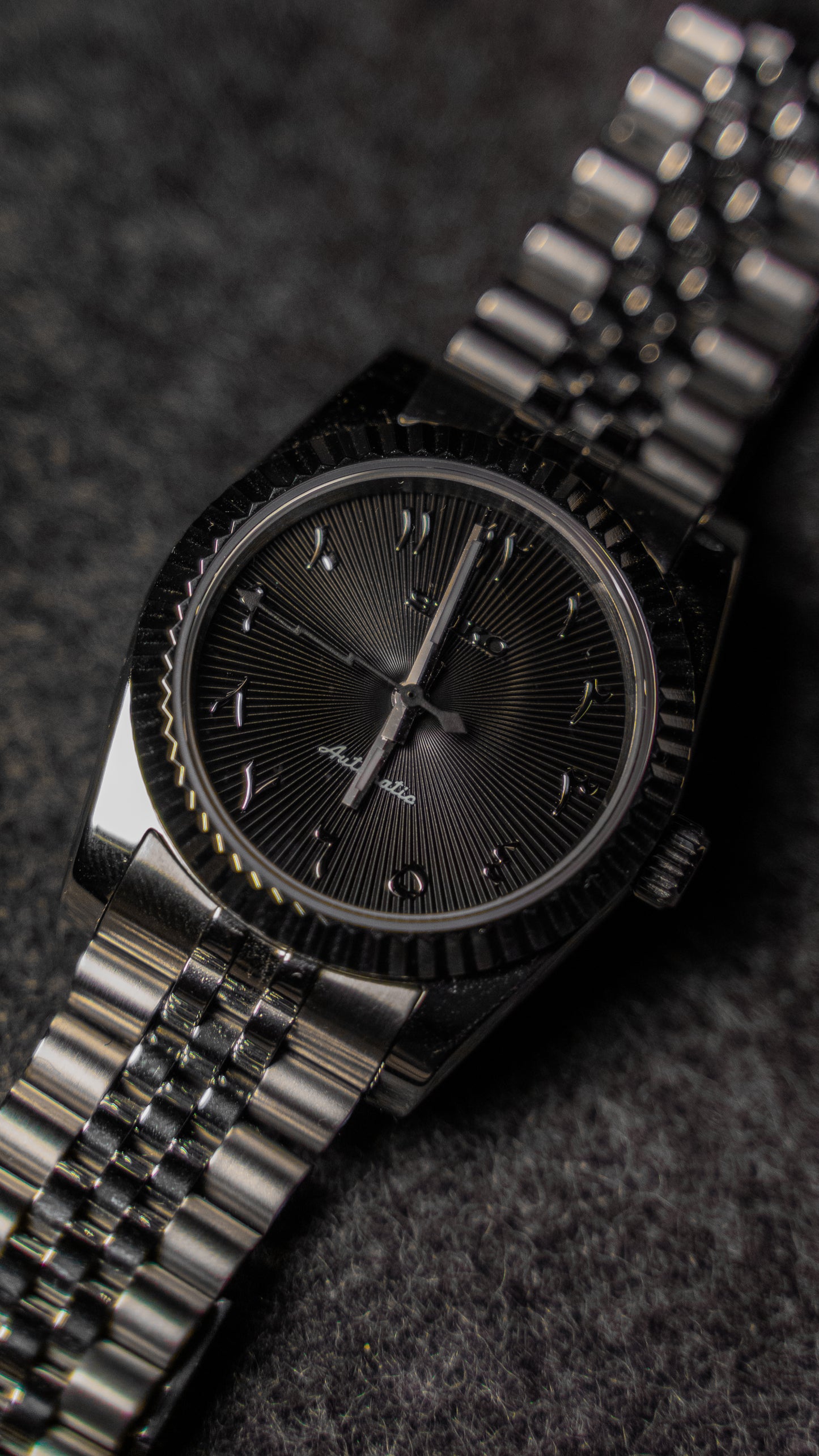 Seiko Mod textured black dial